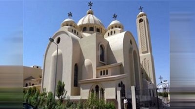 كنيسة البابا كيرلس السادس بسوهاج تُقيم قداس الأربعاء