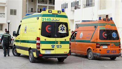 3 أشخاص يمزقون شابا بسكين فى شبرا بسبب «دليفري»