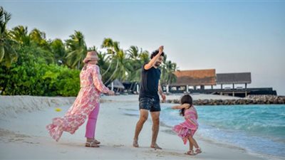 من هي زوجة محمد صلاح حديث السوشيال ميديا| حب 10 سنوات وسبب ظلمه لها (صور)