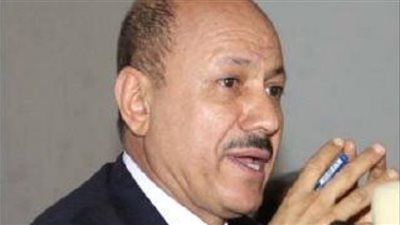 المجلس الرئاسي اليمني يتعهد بمواجهة كافة التحديات واستعادة مؤسسات الدولة