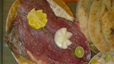 (فيديو) خبيرة تغذية تكشف الموصفات المثالية لشراء الفسيخ