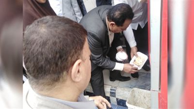 محافظ الدقهلية يتابع أنشطة رؤساء المراكز والمدن والأحياء