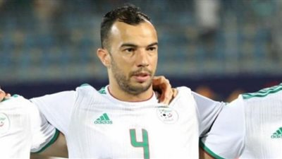 الجزائر تسجل الهدف الثالث أمام السودان برأسية بلعمري