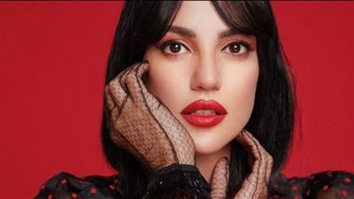 بإطلالة ساحرة.. درة ترتدي الأبيض في مهرجان القاهرة السينمائي (صور)