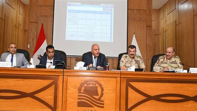 اجتماع موسع لتنفيذ مشروعات المرحلة الثانية من حياة كريمة