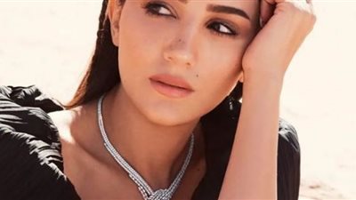 لعاشقات المجوهرات الفاخرة استوحي ما يميز إطلالتك على خطى مي عمر