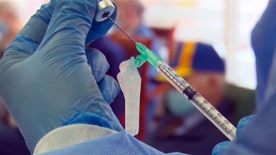 بعد ظهور متحور اوميكرون الجديد بالسعودية.. الوفد تكشف آخر التطورات وحركة الطيران بالمملكة