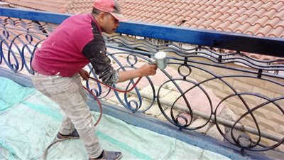 محافظ الدقهلية يتابع أعمال إزالة مخالفات البناء والإشغالات بالمدن