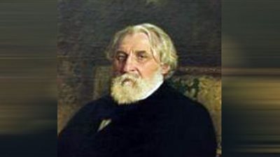 تعود للقرن الـ 19.. إعصار يقتلع شجرة بلوط من جذورها لكاتب كلاسيكي روسي شهير