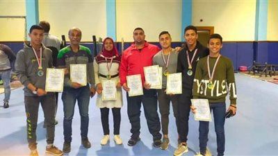 محافظ بني سويف يهنئ لاعبي رفع الأثقال وألعاب القوى في المشروع القومي للموهبة والبطل الأوليمبي