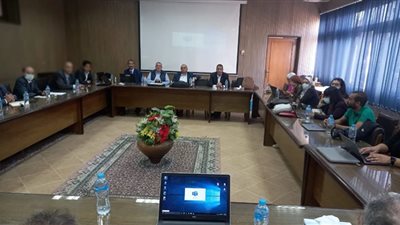 مركز التميز للمياه الممول من الوكالة الأمريكية للتنمية الدولية يعقد اجتماعه الدوري بهندسة الزقازيق