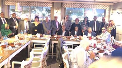 اتحاد المستثمرات العرب يدرس إقامة مصنع للأسماك والاستثمار فى الطاقه الشمسيه بموريتانيا