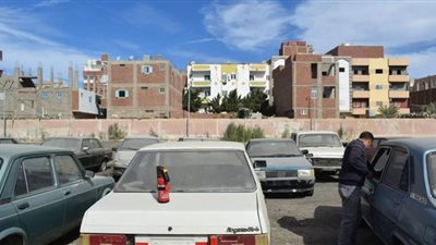 تسليم 91 سياره ضمن مبادرة إحلال المركبات بالغردقه