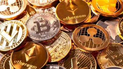 أكبر بورصة للعملات المشفرة تحظر حسابات عملائها الرئيسيين في روسيا