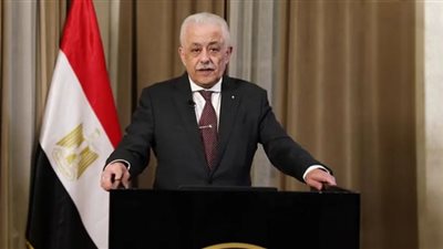 طارق شوقي يكشف حقيقة إلغاء امتحانات 