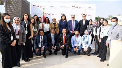 بعد مرور عام على إنشائه.. خدمات يقدمها المركز المصري الألماني للتوظيف والهجرة للمصريين