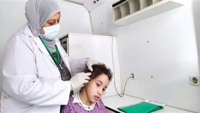 الكشف وتوفير ل 1700 مواطناُ في قافلة مجانية نفذتها الصحة بقرية نعيم