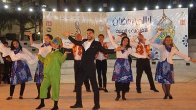عرض فني لفرقة الأنفوشي للإيقاعات الشرقية بمكتبة مصر العامة بدمنهور