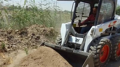 رفع المخلفات وصيانة أعطال مياه الشرب والصرف الصحي بإهناسيا