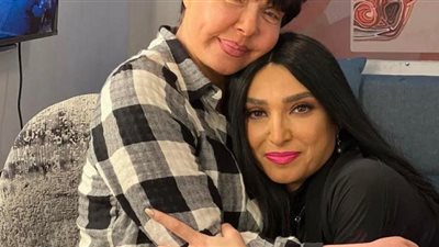 روجينا ولوسي والمخرج رؤوف عبد العزيز.. أبطال مسلسل انحراف في ضيافة الوفد غدا