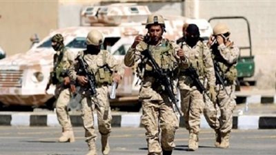 قائد يمني: الجيش قطع خط إمداد الحوثيين بين بيحان وحريب بمأرب