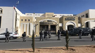 الأردن.. الحكم على 5 موظفين حكوميين متهمين في قضية مستشفى السلط