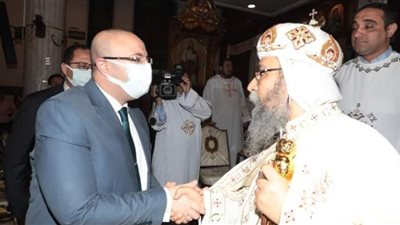 محافظ بني سويف يشهد قداس عيد القيامة المجيد بمطرانية ببا
