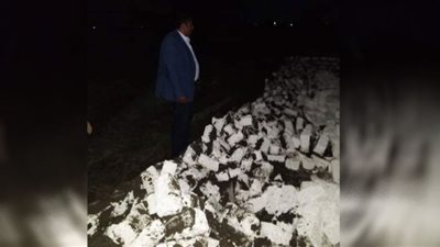 إزالة سور بالطوب الأبيض بقصاصين الشرق ضمن فاعليات الموجة ال19