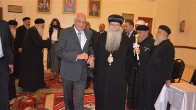 محافظ الجيزة يهنئ مطرانية شمال الجيزة بعيد القيامة المجيد
