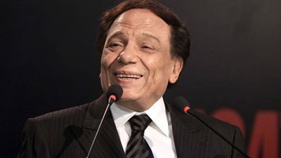 (شاهد) عادل إمام في أحدث ظهور بعد غياب سنوات| سر اختفائه عن الوسط الفني