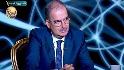 برنامج العرافة| طوني خليفة يبكي على الهواء: 