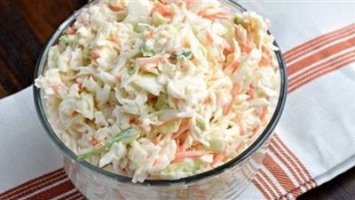 ارفعي مناعة أطفالك.. طريقة تحضير سلطة كول سلو في وقت قياسي