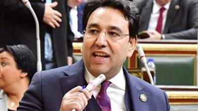 أيمن محسب: العفو الرئاسي عن الشباب المحبوسين يؤكد حرص الدولة علي إقامة علاقات قوية مع الشباب