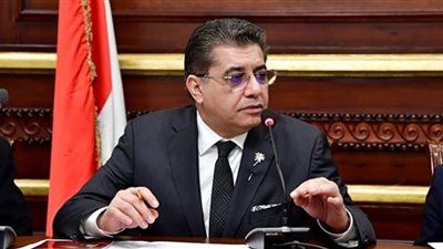 رئيس صحة الشيوخ يهنئ السيسي والقوات المسلحة بذكرى تحرير سيناء