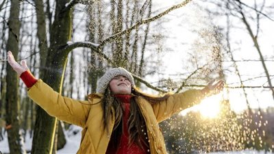 خطأ فادح يعرضك للاصابة بسرطان الجلد خلال فصل الشتاء.. أطباء يحذرون