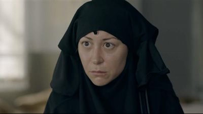 منة شلبي تحصد إعجاب الجمهور في بطلوع الروح (صور)