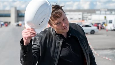 عاجل.. إيلون ماسك يشتري تويتر مقابل 44 مليار دولار