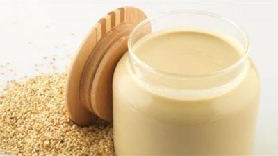 تقوي الذاكرة وتطهر الدم.. فوائد لا تعرفها عن الطحينية