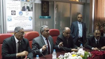 بروتوكول بين رئيس جهاز البيئة والصرف بالإسكندرية