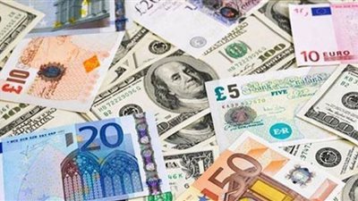 تراجع جماعي بأسعار العملات الأجنبية مقابل الجنيه في البنوك اليوم