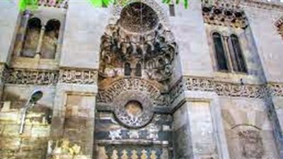 المهمندار.. مسجد بناه نقيب الجيوش المصرية ..وبابه يشبه خانقاه بيبرس