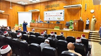 محافظ أسيوط يكرم الفائزين في مسابقة الأوقاف لحفظ القرآن الكريم