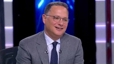 دفاع المحلل الشرعي يطالب بمحاكمة الإعلامي شريف عامر..اعرف السبب