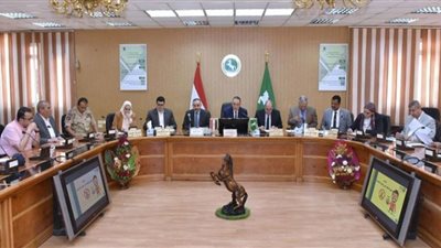 تنفيذي الشرقية يُناقش استعدادات المحافظة لاستقبال عيد الفطر المبارك