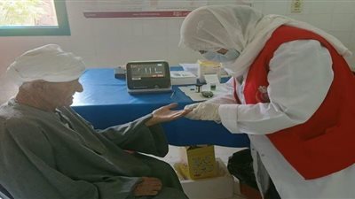 إنفوجراف.. أمراض تُعالج بالمجان ضمن برنامج الرعاية الصحية لكبار السن