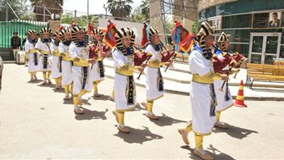 الموسيقات العسكرية تشارك في احتفالات مصر والقوات المسلحة بالذكرى الأربعين لتحرير سيناء
