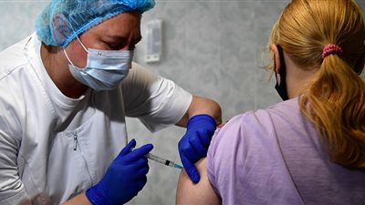 الكشف عن اللقاح الأكثر أمانًا وفعالية ضد كورونا في العالم