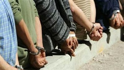 التحقيق مع تشكيل عصابى تخصص فى سرقة عملاء البنوك
