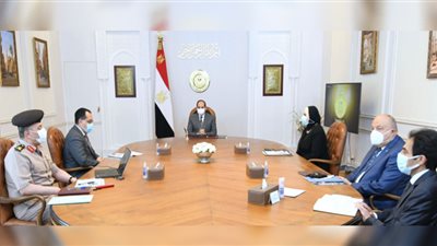 السيسي يتابع منظومة إنتاج لبن الأطفال ويوجه بتطوير الطاقة الإنتاجية