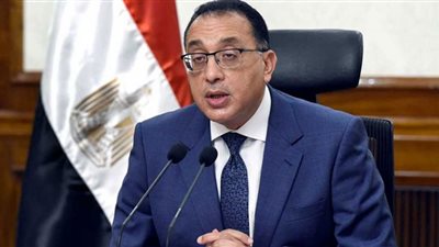 رئيس الوزراء يتابع موقف توفير مستلزمات الانتاج للصناعات المختلفة